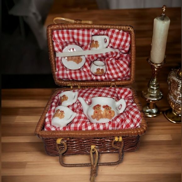 unbranded Other - VINTAGE Teddy Bear Wicker Tea Set